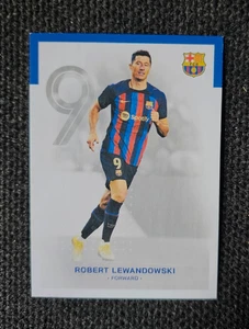 TOPPS FC Barcelona Team Set 2022/23 ROBERT LLEWANDOWSKI #13 - Picture 1 of 2