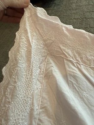 Edredón Doble Algodón Batiste Bordado Rosa Shabby Chic Rachel Ashwell Simply Foto 1 de 4