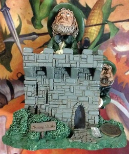 Blarney Castle Ireland Display Statue Irish leprechaun Figures 44474 Finnians  - Picture 1 of 10