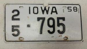 1958 IOWA Dallas County License Plate 25-795 - Picture 1 of 1