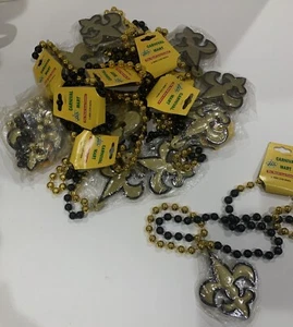Menge 10 SCHWARZ & GOLD Fleur de Lis KARNEVAL PERLENKETTEN NEU Orleans ZEHN - Bild 1 von 1