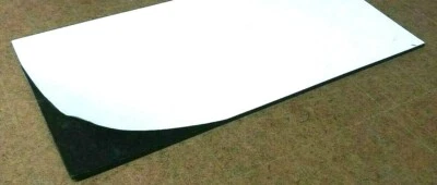 Hoja sólida de goma de neopreno - Adhesivo pelable 1/16" Thk x 12" x 24" almohadilla recta    Foto 1 de 4