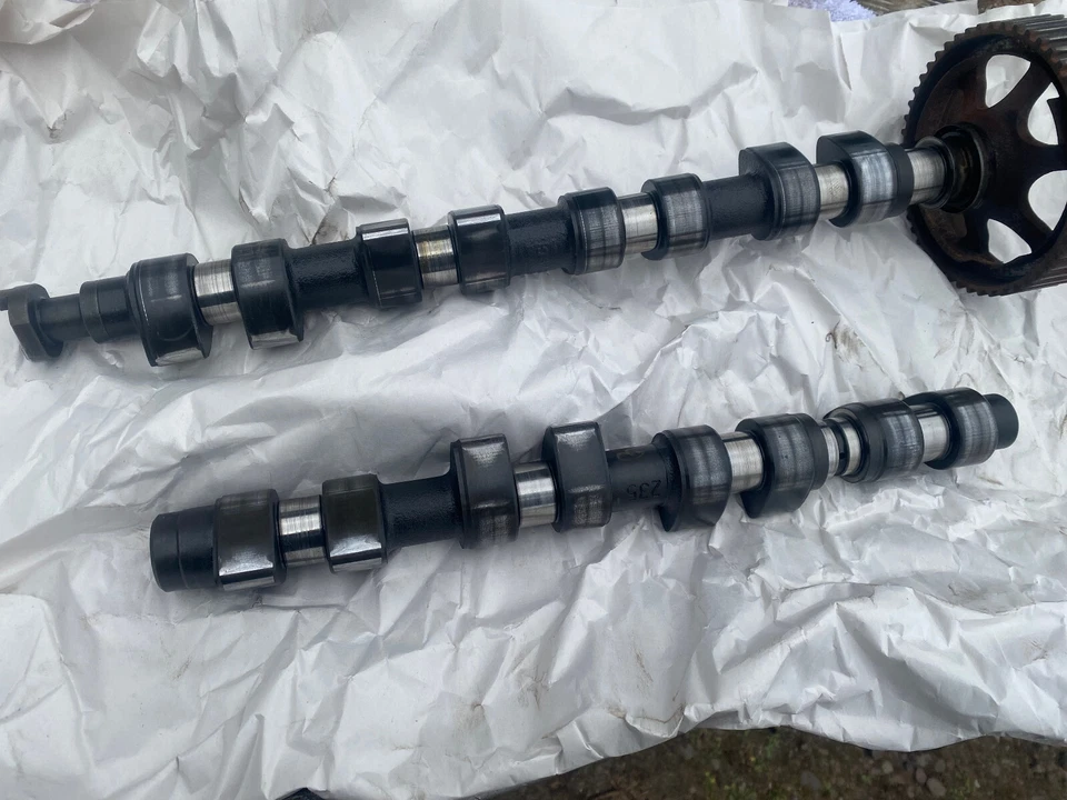 Árboles de levas Alfa Romeo GTV y Spider 2.0 JTS 2.0ts twinspark actualización de potencia Foto 1 de 1