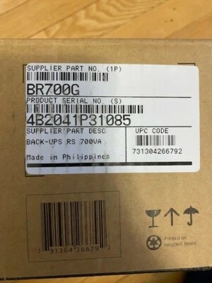 APC BATTERY BACK UP 700VA/420W, 6 OUTLETS, PRT # BR700G - BRAND NEW IN BOX - Image 1 of 4
