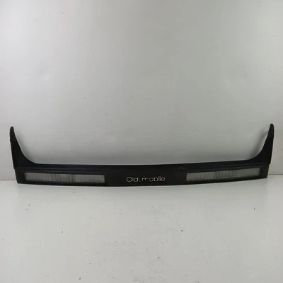 Oldsmobile Cutlass Supreme SL 1992-1996 OEM tapa trasera luz de respaldo inversa Foto 1 de 4