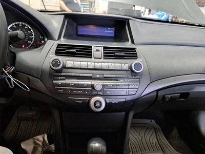 Control de temperatura/calentador/aire acondicionado Accord Sku #4201229 2010 Foto 1 de 4