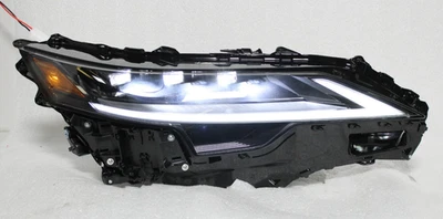 Faro de triple haz para pasajero derecho Lexus RX350 RX450 2023-25 OEM 786 Foto 1 de 4