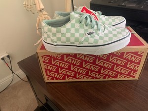 girls white leather vans