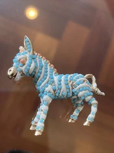 SELTEN Vintage signiert CINER Dimension weiß Emaille türkis Koralle ZEBRA Brosche Pin - Bild 1 von 9