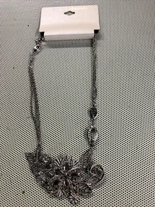 Bold Elements Silver Necklace. $24 - Picture 1 of 2