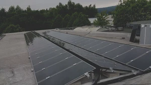 1 Gebrauchte First Solar Dünnschichtmodule Typ FS 272 72,5 Watt - Bild 1 von 1