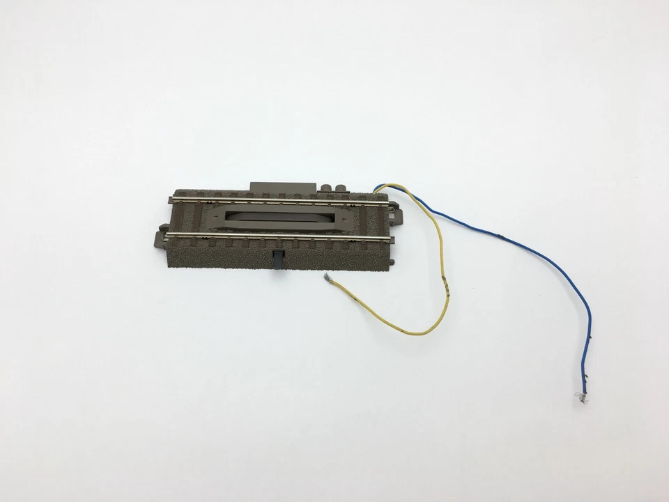 TRIX 62997 H0 Binario dritto con sganciatore elettrico, 94.2 mm (fili usati), Q2 - Immagine 1 di 1