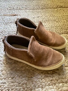 TOMS Shoes Womens 7.5 Brown Suede Flat Slip On Alpargata Moccasin Rubber Sole - Picture 1 of 7