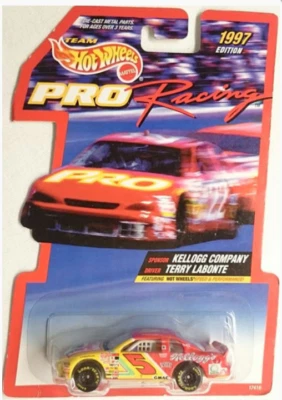 Terry Labonte #5 Kelloggs Corn Flakes 1997 Chevy Hot Wheels 1/64 NASCAR diecast - Image 1 of 3