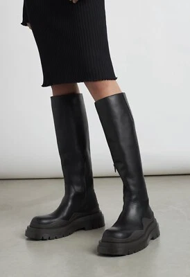 Bottega Veneta Tire rubber-trimmed leather zip knee boots size 40 - Image 1 of 4