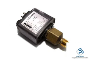 SAUTER DSB143 F001 PRESSURE SWITCH / SAUTER DSB143F001 - Picture 1 of 3