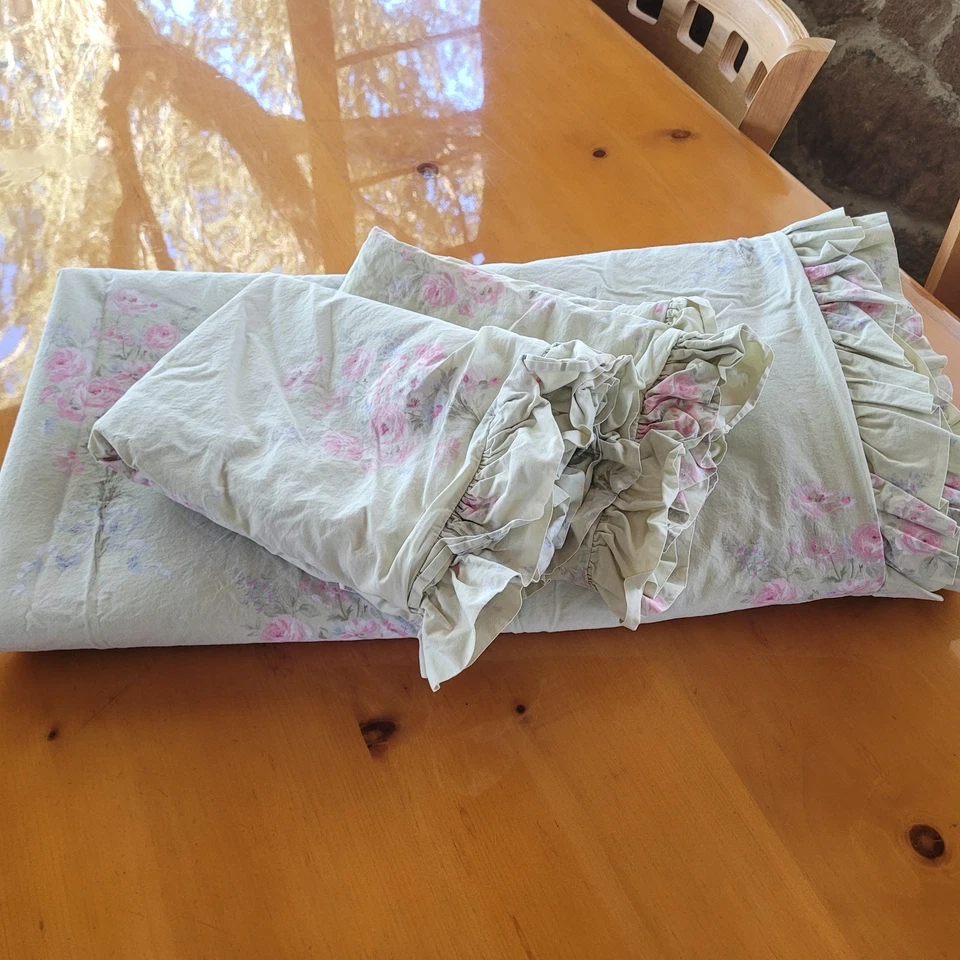 Funda nórdica completa/queen Simply Shabby Chic y fundas zarza rosa bordes con volantes Foto 1 de 4