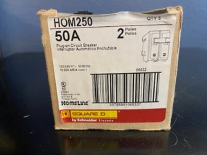 Square D Homeline HOM240 2 Pole 40 Amp 120 240V Type HOM Plug In Circuit Breaker - Picture 1 of 4