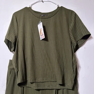 Women’s Ribbed Knit Two Piece Pant Set Cropped Top Pleated Pockets Wide Leg XL - Picture 1 of 12