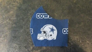 KONTURIERTE HANDGEFERTIGTE GESICHTSMASKE ~ WASCHEN & WIEDERVERWENDEN ~ FILTERTASCHE ~ DALLAS COWBOYS - Bild 1 von 7