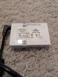 Belkin Firewire 6-Port Hub - Model F5U526 w/ Power Cord - Afbeelding 1 van 3