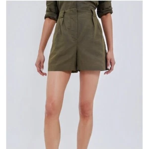 Tuckernuck Army Green High-Rise Safari Shorts-Women’s M-Summer-Vacation-Casual - Picture 1 of 8
