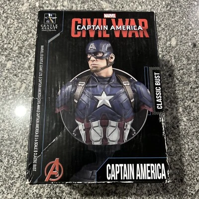 Busto Clásico Gentle Giant Capitán América Guerra Civil/1500 Edición Limitada Foto 1 de 4