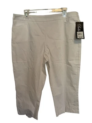 Bella Rose White Capri Pants, Size PXL - Image 1 of 3