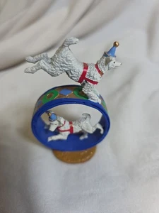 Figura Performing Poodles Colección Hamilton Metal Ringling Bros Barnum Circus  - Imagen 1 de 6