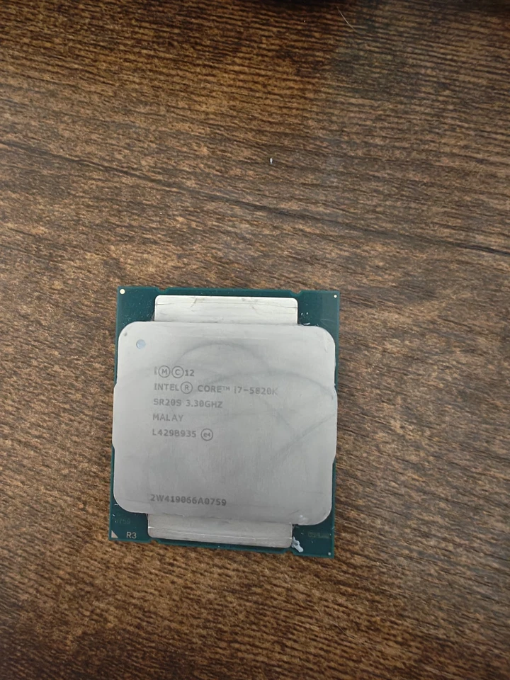 Procesador Intel Core I7-5820K de escritorio 3,30 GHz 6 núcleos 15 MB LGA2011-3 Foto 1 de 1