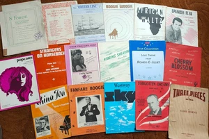 17 Musicals Piano Song Sheet Music Job Lot Vintage Pianoforte Mixed - Picture 1 of 18