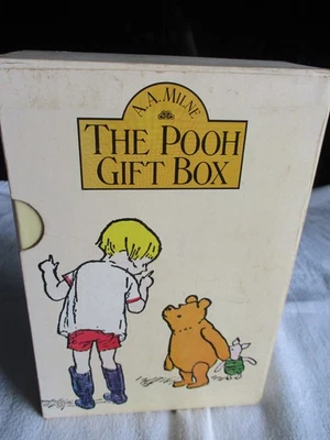 Vintage The Pooh Gift Box by A.A Milne - Image 1 of 4