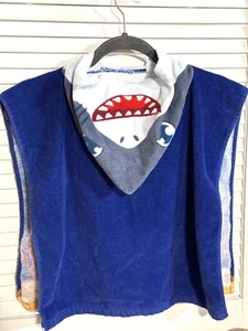 SHARK HOODED BEACH TOWEL Toddler Halloween Costume - Picture 1 of 7