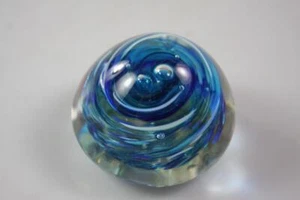 VINTAGE STUDIO ART GLASS PAPERWEIGHT marked - Picture 1 of 7