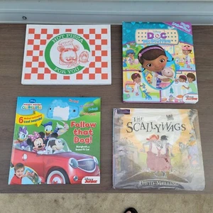 Lot of 4 Books Children's Kids Toddler Large Preschool Daycare Hardcover Disney - Picture 1 of 8