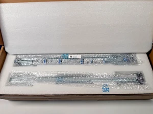 DELL EMC Kit binari montaggio su rack 0N243X 770-BBGY CN-05RN1M per interruttore N30XX GR-R - Foto 1 di 4