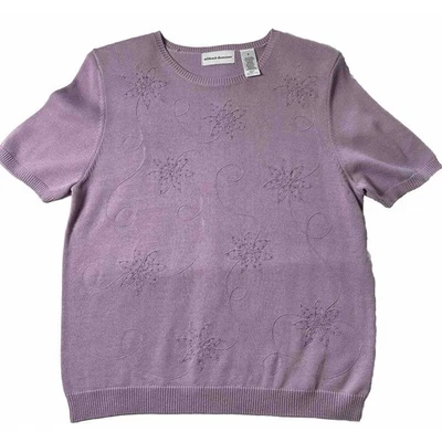 ALFRED DUNNER Women’s Lilac Flower Embroidered Short Sleeve Sweater Beaded Small - Image 1 of 4