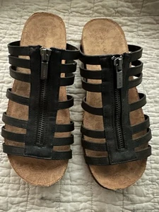 Bearpaw Casual Shoes women’s SZ 10 slip on Black Sandals straps cork - Picture 1 of 8