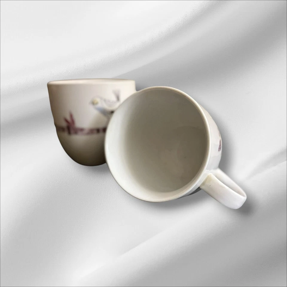 2 Bella Lux Coffee Cup X-Large 2 Birds On A Limb Googly Eyes - Image 1 of 4