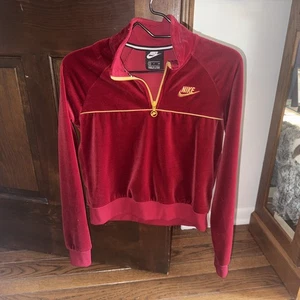 Nike 939491 618 Red Gold Velour Cropped Women's Sz Small 1/4 Zip Sweatshirt Top - Bild 1 von 4