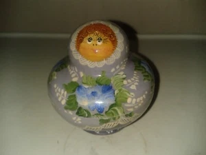 Set of 3 mini flying saucer shaped nest o dolls. (A26) - Picture 1 of 5