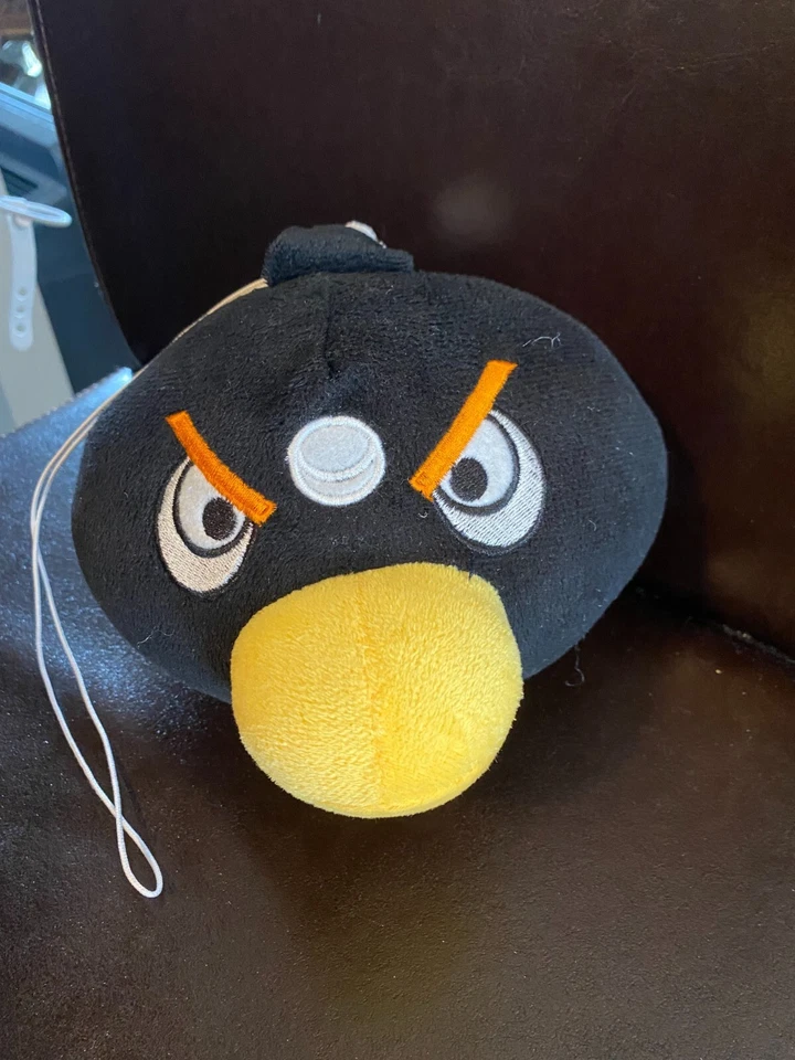 angry birds black bird plush/stuff animal foergin bootleg rare and hard to find - Image 1 of 1