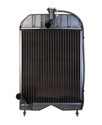 Radiador 1660499M92, Compatível com Massey Ferguson, Trator, 135, 135 Reino Unido, 148, 20, 2135 - Imagem 1 de 4