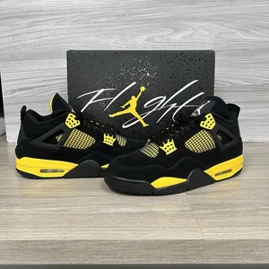 Jordan 4 Retro Medio Negro Trueno Amarillo Zapatos Entrenadores Reino Unido 10 Zapatos Tenis Nuevos - Imagen 1 de 17