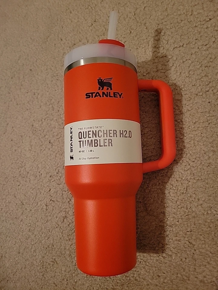 Vaso de ciruela Stanley Cup 40 oz Tigerlily acero inoxidable H2.0 FlowState apagador Foto 1 de 1