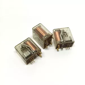 Lot of 3 Potter & Brumfield R10-E1-X2-V700 Power Signal Relays, DPDT, 24VDC Coil - Picture 1 of 4