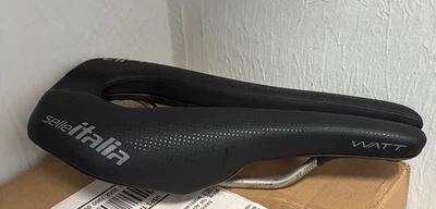 Selim Selle Italia Watt TI316 Gel Superflow - Titânio, Preto, U3 - Imagem 1 de 4