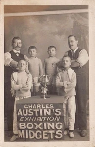 CHARLES AUSTIN'S EXHIBITION BOXING MIDGETS ~ OLD REAL PHOTO POSTCARD #252078 - Picture 1 of 2