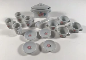 Vintage Miniatur Sammlerstück Suppe und Teetasse Set Rosa Rosenmuster - Bild 1 von 4