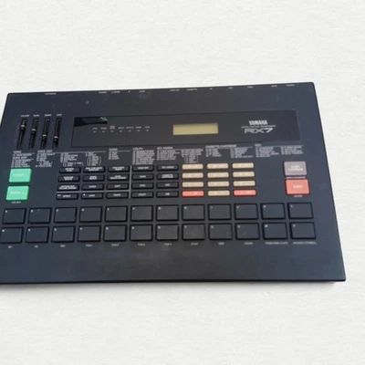 Yamaha RX7 Rhythm Drum Machine Metal Plastic Digital MIDI Programmable Black - Image 1 of 4